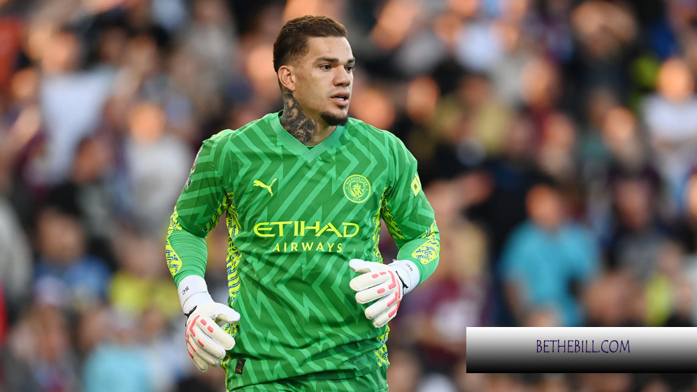 Buntut Kritikannya untuk Ronaldo: Ederson Ucap Twitternya dibobol